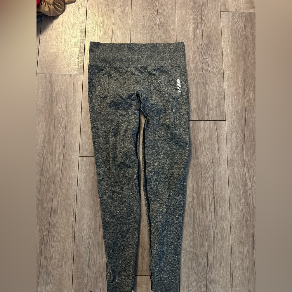 Gymshark Adapt Marl Seamless Leggings in Grey.